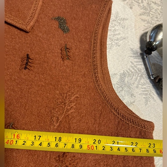 Western Wool Beaded Embroidered Horse Cowgirl Cabincore Country Equestrian Vest - Picture 5 of 15